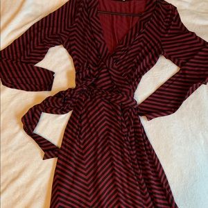 Banana Republic long sleeve wrap dress